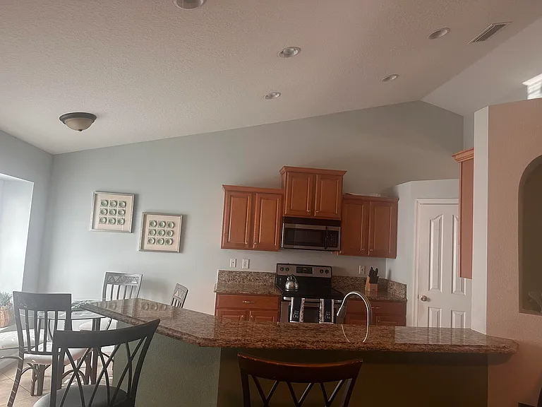 585 SW Undallo Rd — Photo 7