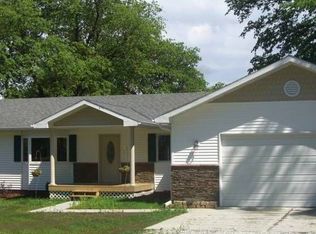 559 S 64th Rd, Nebraska City, NE 68410