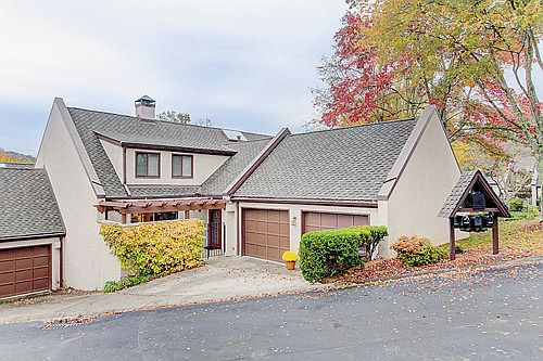 1st image of 1254 Calais Ct