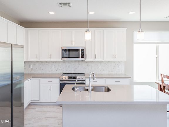 4th image of 3455 Wallingford Dr