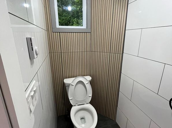 3135 Us Route 9w APT 2