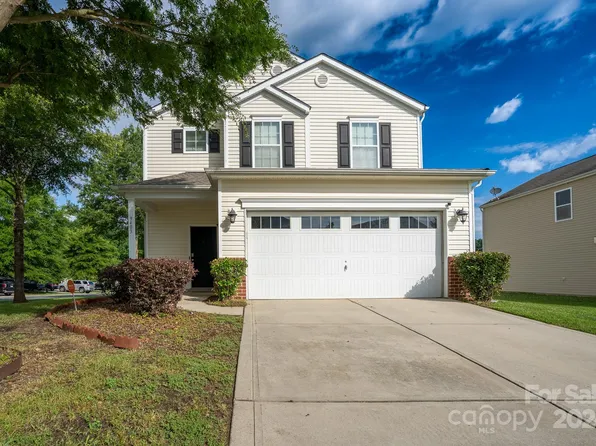9403 Abney Ct, Charlotte, NC 28227