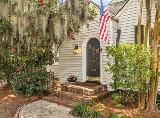 11 Bonaventure Rd, Thunderbolt, GA 31404