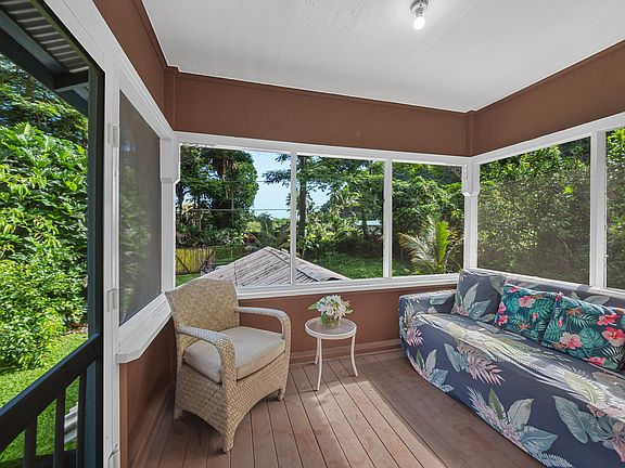 2nd image of 49-5791 Waipio Valley Rd