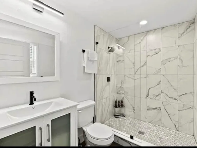 1229 W Gillespie Ave #1 — Photo 6