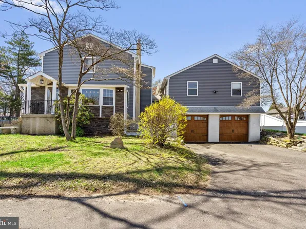 4564 Oak Ave, Feasterville Trevose, PA 19053