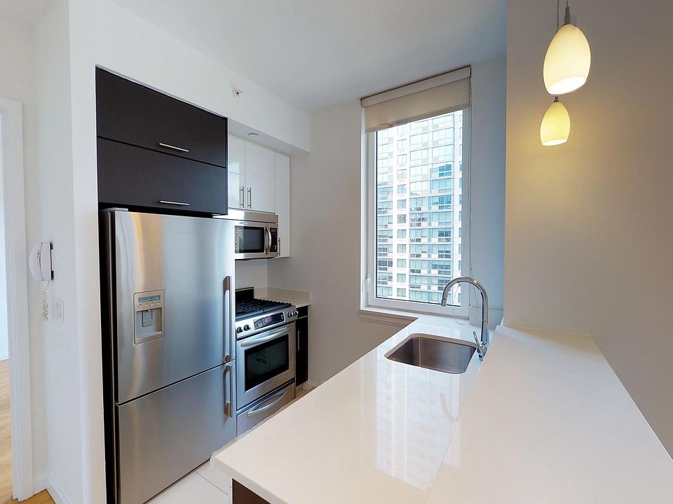 1st image of 795 Columbus Ave APT 8K