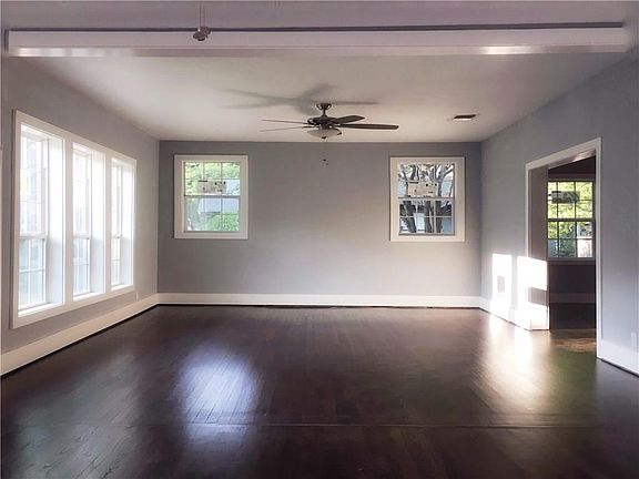 2nd image of 304 Virginia Ave