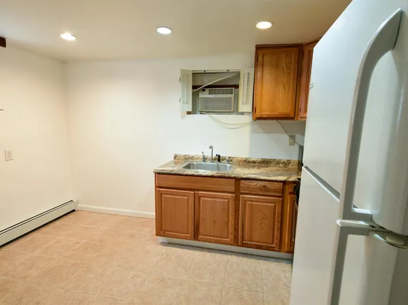 108 West 42nd Street image 3 of 21