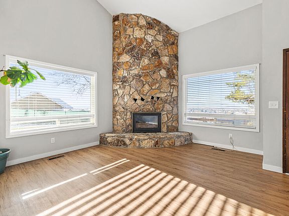 3rd image of 2207 Kimberly Dr