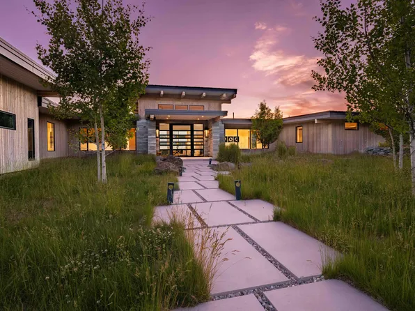 30 Covey Run Dr, Hailey, ID 83333