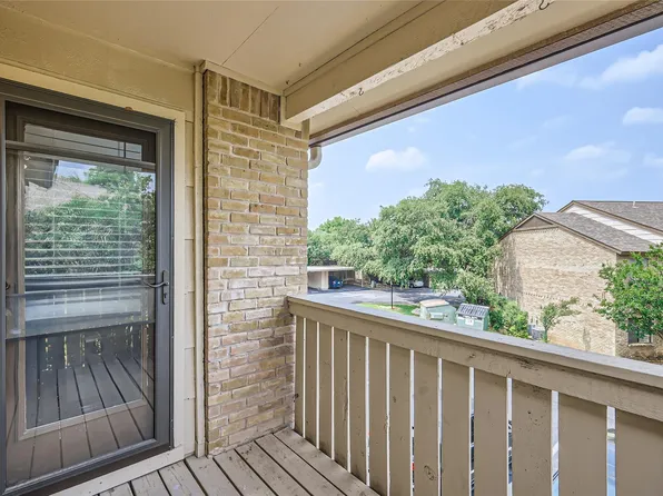 8210 Bent Tree Rd APT 246, Austin, TX 78759