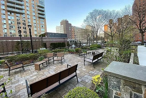 175 Willoughby St #11F — Photo 12