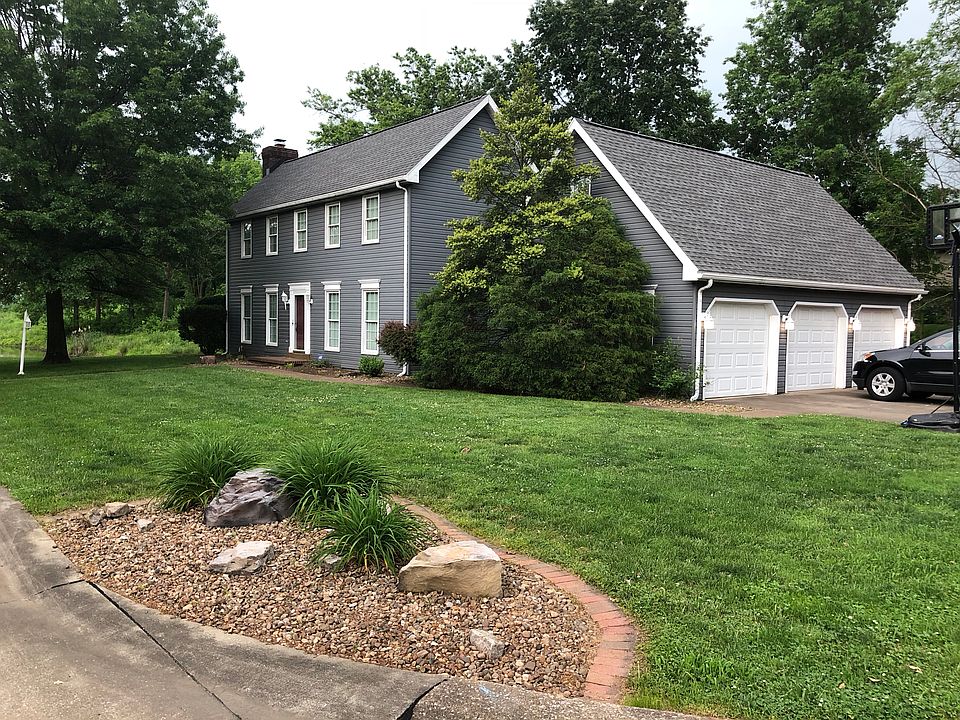 1st image of 707 Saint Clair Dr