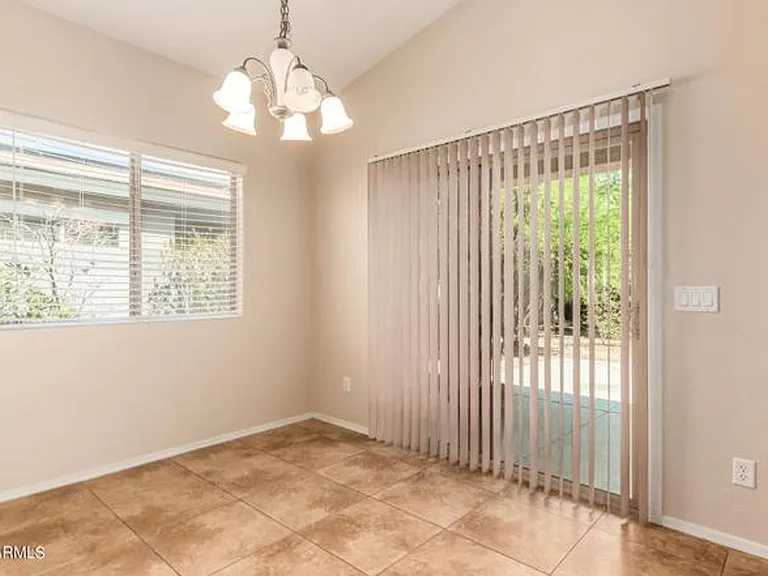 17037 W Zuni St — Photo 3