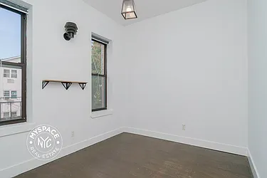 Rented by MySpaceNYC