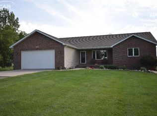 7033 Jennings Rd, Swartz Creek, MI 48473