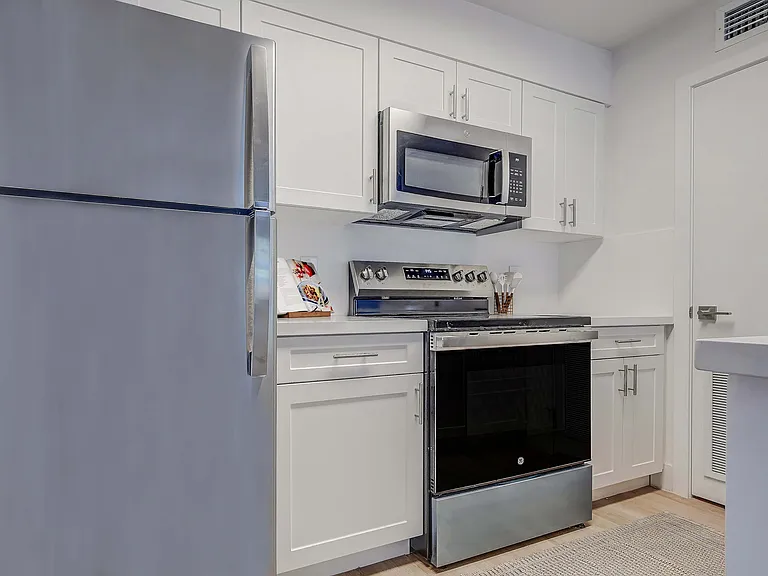 Avana Coral Springs — Photo 38
