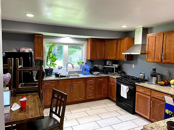 4th image of 5347 Osage Ave