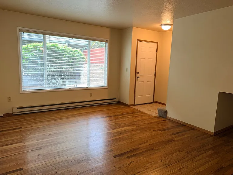 4815 SE Railroad Ave — Photo 10