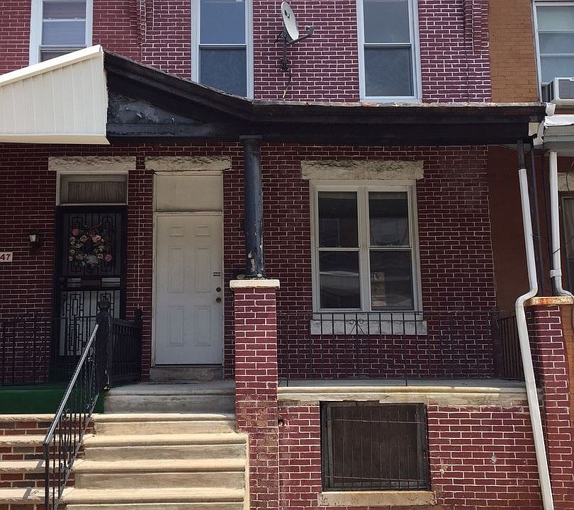1st image of 1545 N Hollywood St