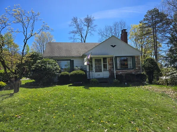 719 N Morgan St, Meadville, PA 16335