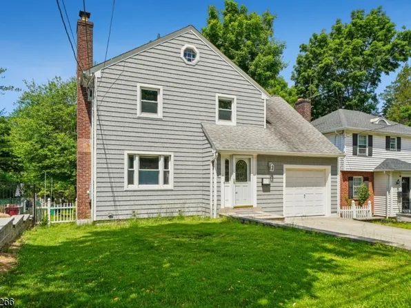 29 Laurel Ave, Livingston Twp., NJ 07039
