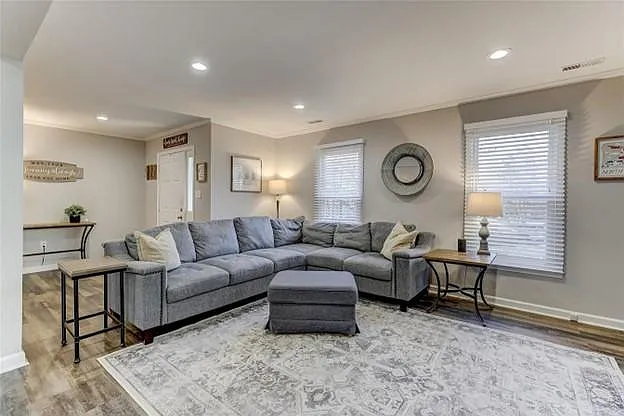 610 Riverwood Rd — Photo 9