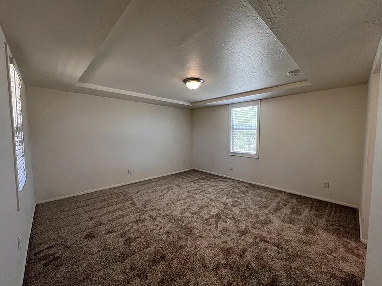 624 W Pinkley Ave #D — Photo 8