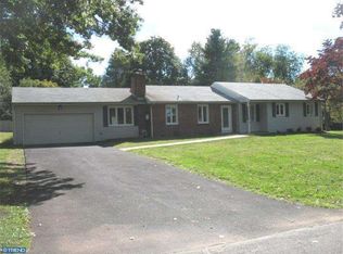 135 Scammel Dr, Yardley, PA 19067