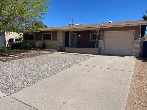 704 Tomasita St NE, Albuquerque, NM 87123