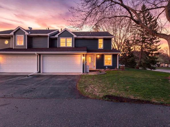 6512 Upper 23rd St N, Oakdale, MN 55128