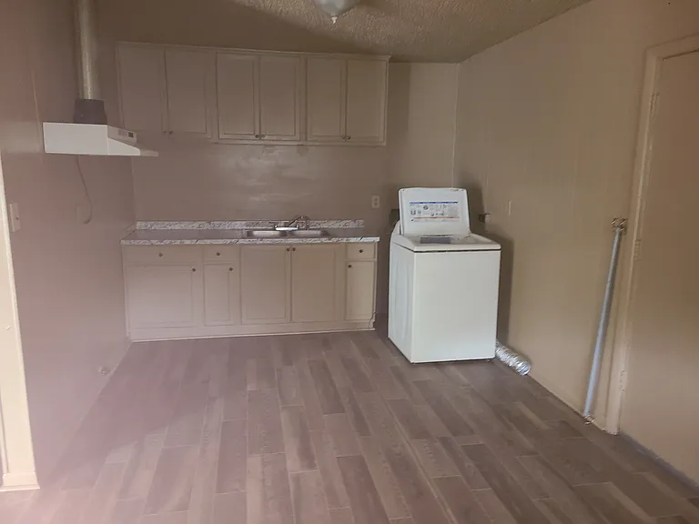 5013 Armstrong Pl — Photo 5