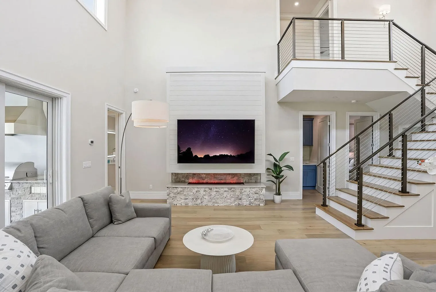 5 bed, 3.0 bath, 2938 sqft, $23,189 — Photo 4