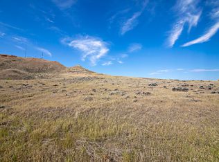 8920 Pinnacle Dr, Gillette, WY 82718