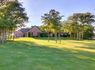 19432 Redbud Creek Cir, HARRAH, OK 73045