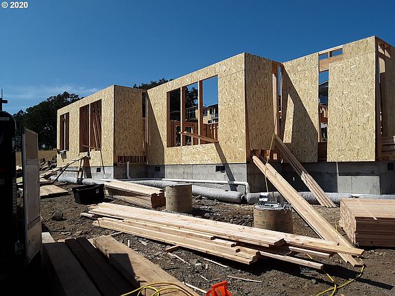 2nd image of 184 W X St