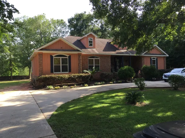 2271 N McVay Dr, Mobile, AL 36605