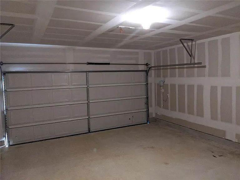 1013 Cliffbrake Way — Photo 15