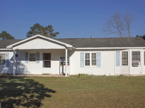 695 Jasmine Dr, Douglas, GA 31535