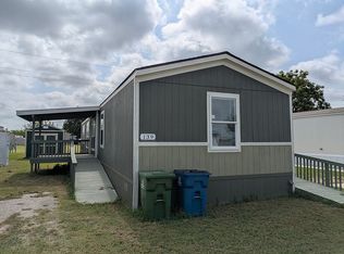 139 Shady Grove Dr, Sanger, TX 76266