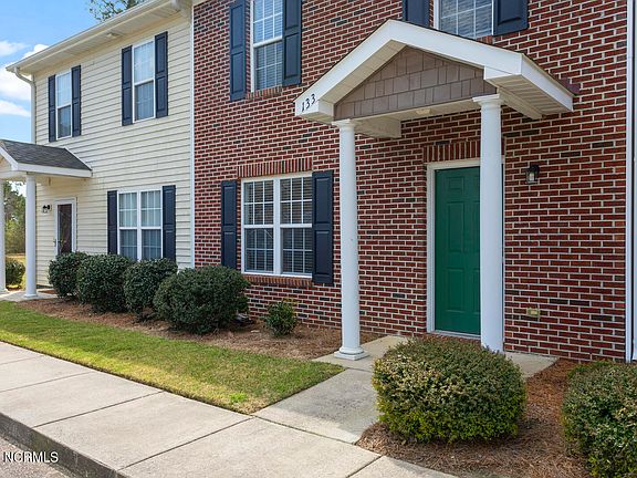 3rd image of 133 Lincoln Place Circle #30