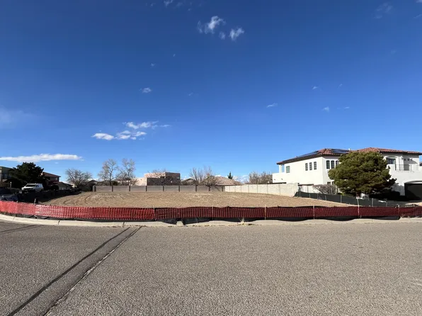 3497 Whitehorse Dr SE, Rio Rancho, NM 87124