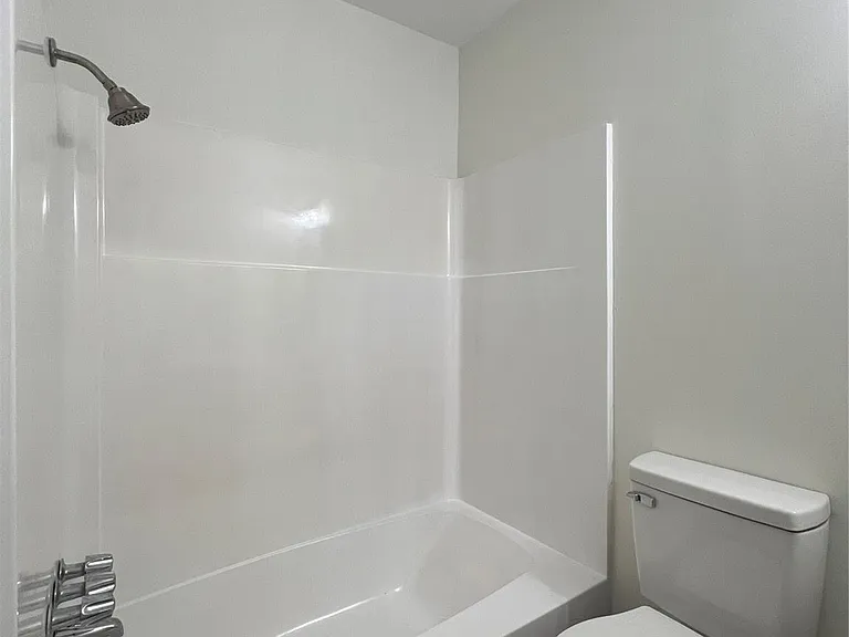1214 Northwoods Dr — Photo 9