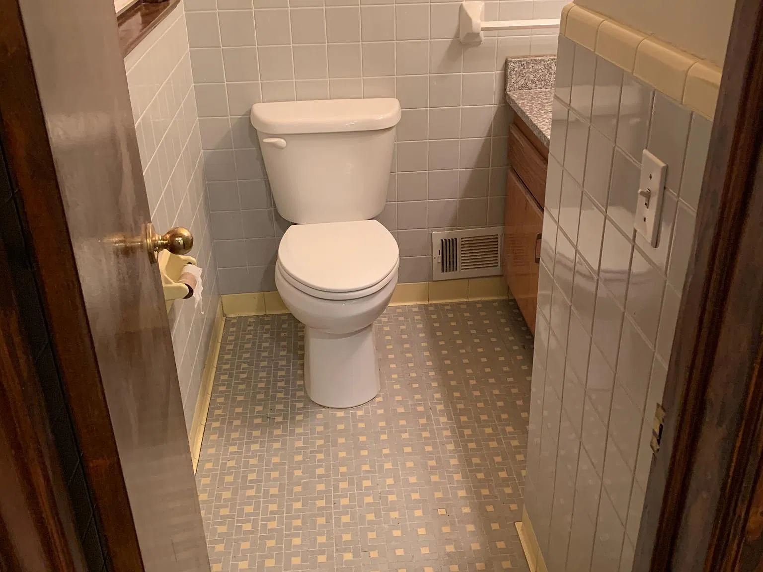 3 bed, 1.5 bath, 1500 sqft, $1,925 — Photo 4