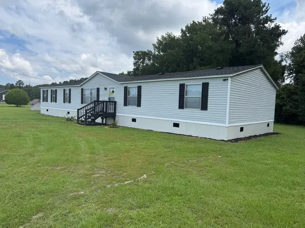 1190 Whistle Top Ln, Alcolu, SC 29001