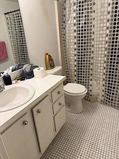 5th image of 21955 Tidewater Terrace #105