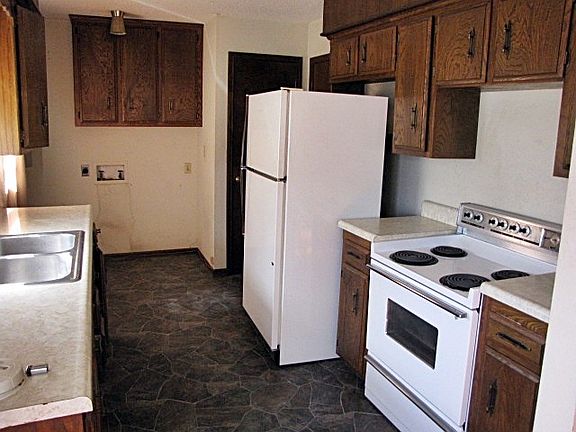 4th image of 402 E Jefferson St
