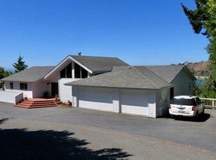 94390 Tom Cat Hill Rd, Gold Beach, OR 97444