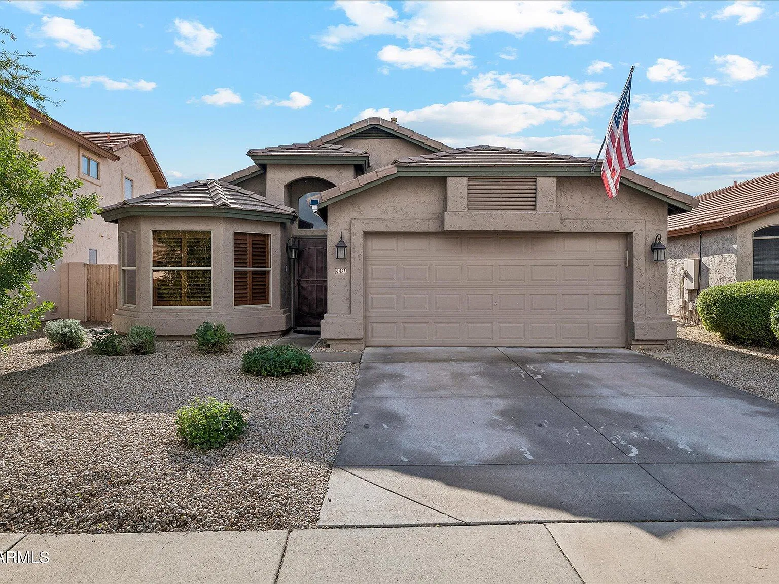 3 bed, 2.0 bath, 1662 sqft, $3,275 — Photo 1